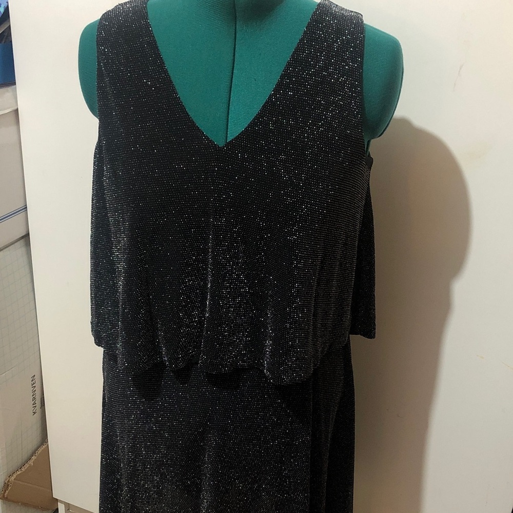 Sparkling Black Sleeveless Dress